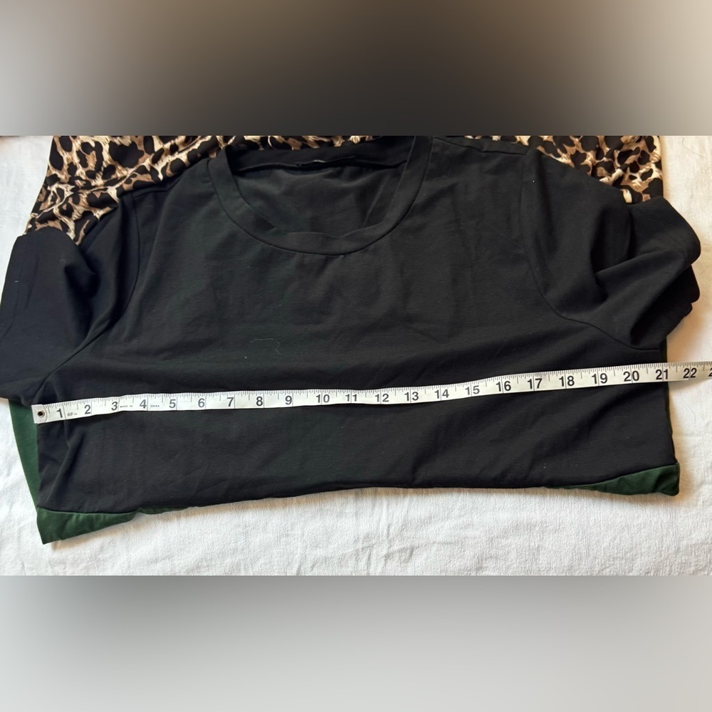 SHEIN Curve+ Plus Size Women's Multicolor Leopard Print Ragdoll Stretchy Tee 2XL - Picture 5 of 6